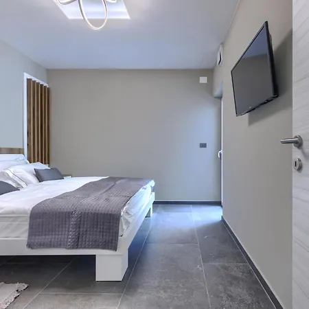Zoia By Interhome Tatil Evi Umag
