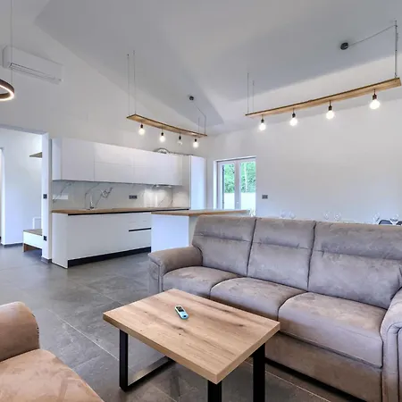 Zoia By Interhome Tatil Evi